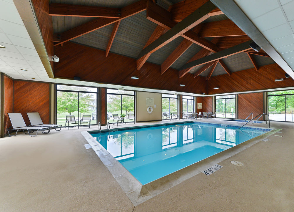 Hampton Inn Chicago-Carol Stream Exterior foto